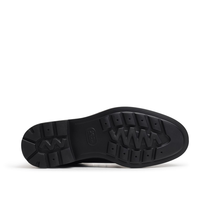 ZAPATO ANTIDESLIZANTE DE CORDONES