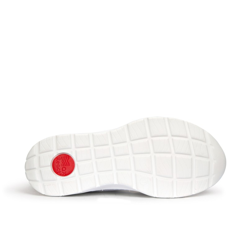 ZAPATILLA CON CIERRE DE VELCRO
