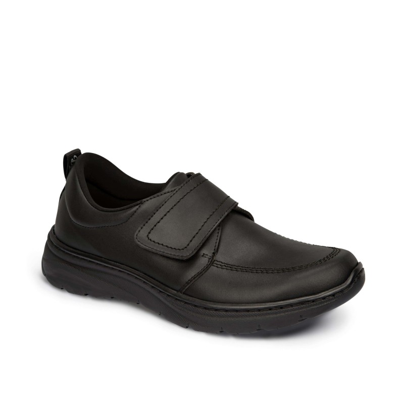 ZAPATILLA CON CIERRE DE VELCRO