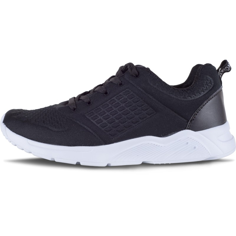 CALZADO CASUAL CON CORDONES