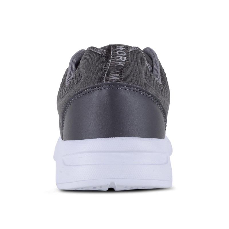 CALZADO CASUAL CON CORDONES