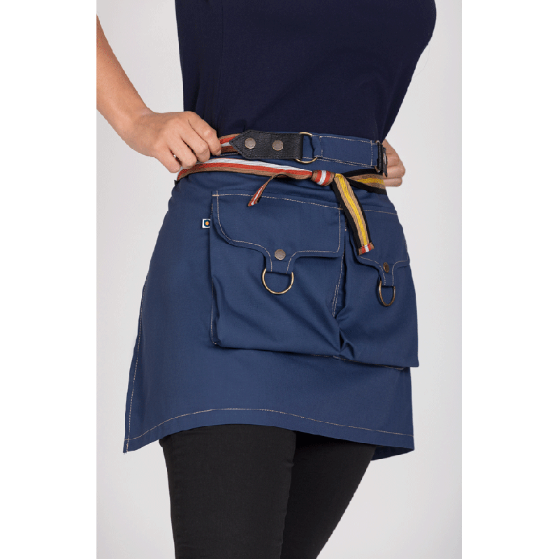 DELANTAL CORTO CON BOLSILLOS CARTERA