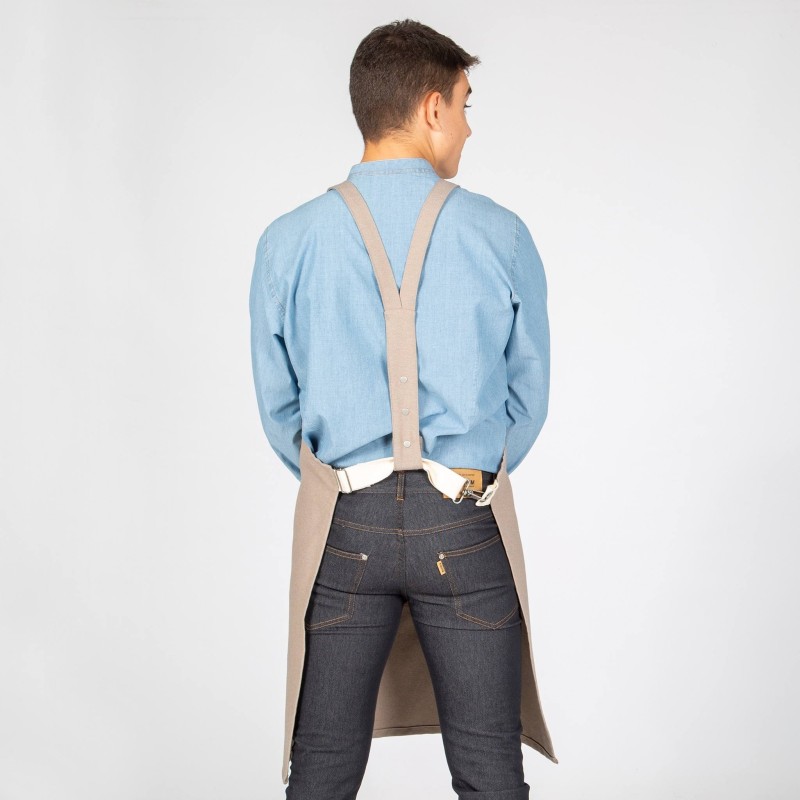 DELANTAL GRIS CON PETO
