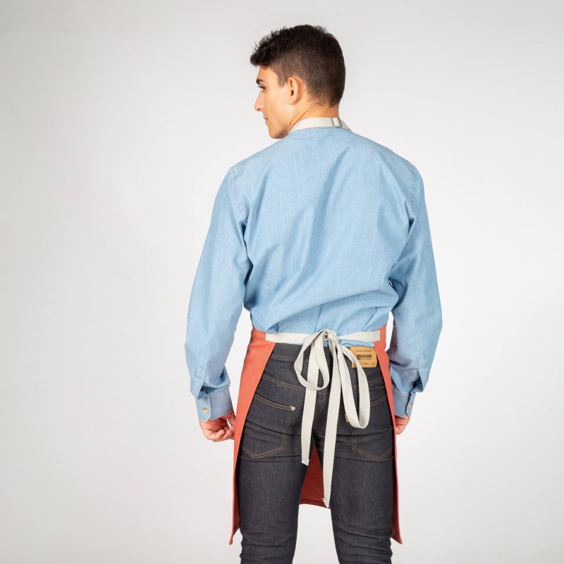 DELANTAL CON HEBILLA ENLAZADA COLORES