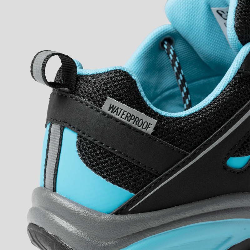 ZAPATILLA TREKKING IMPERMEABLE