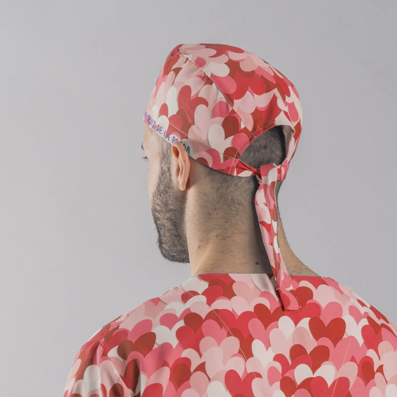 GORRO TIRAS CORAZON ROJO AGATHA