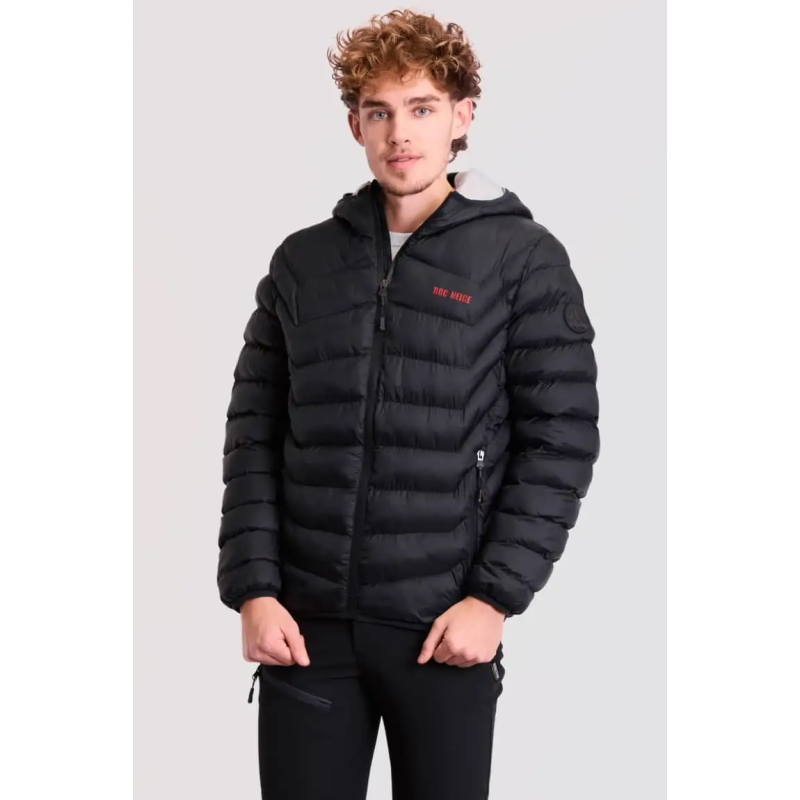 CHAQUETA CON CAPUCHA Y RELLENO SOSTENIBLE
