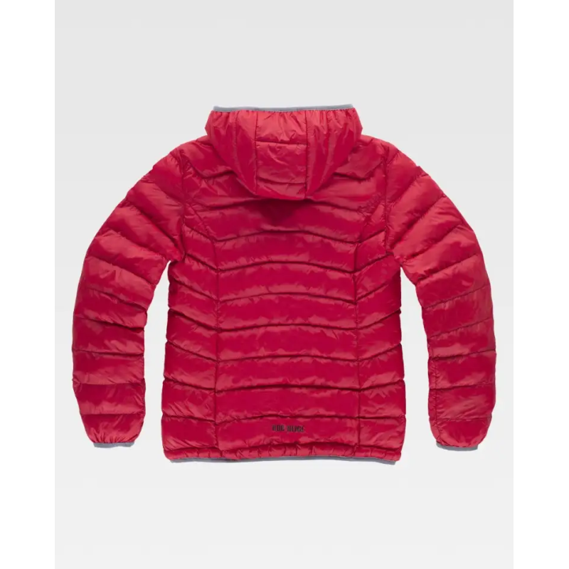 CHAQUETA CON CAPUCHA Y RELLENO SOSTENIBLE MUJER