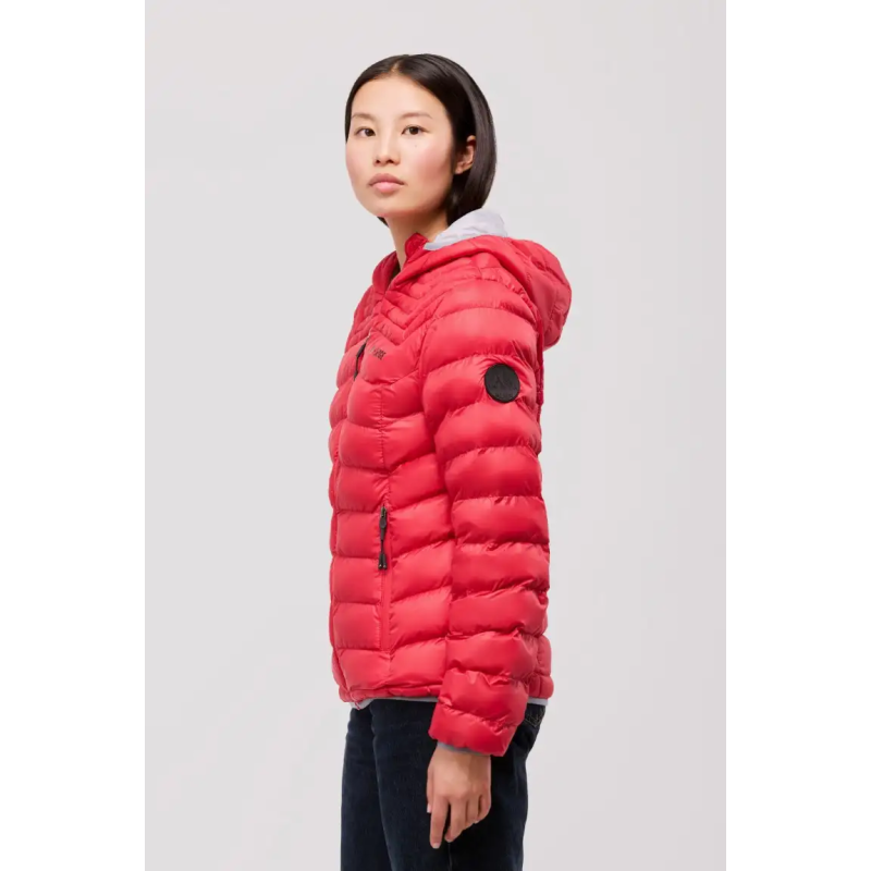 CHAQUETA CON CAPUCHA Y RELLENO SOSTENIBLE MUJER