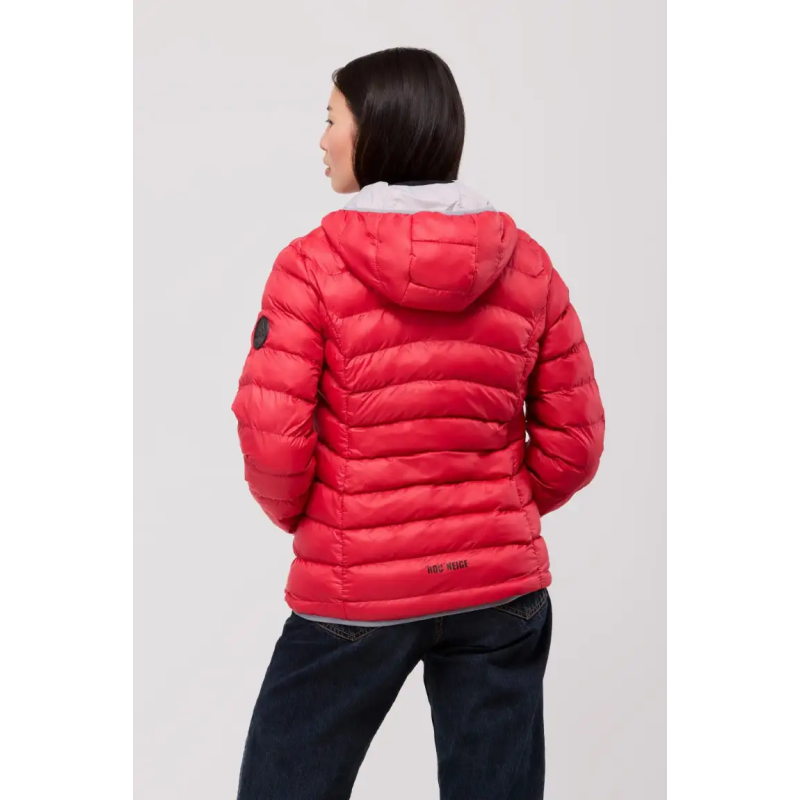 CHAQUETA CON CAPUCHA Y RELLENO SOSTENIBLE MUJER