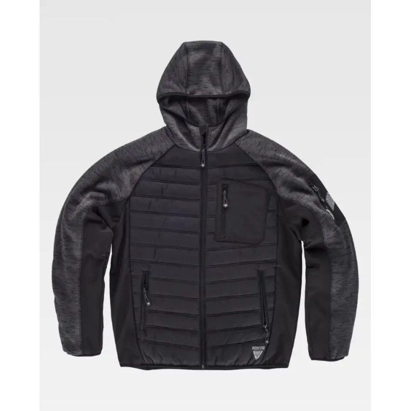 CHAQUETA DE PUNTO ACOLCHADA CON CAPUCHA