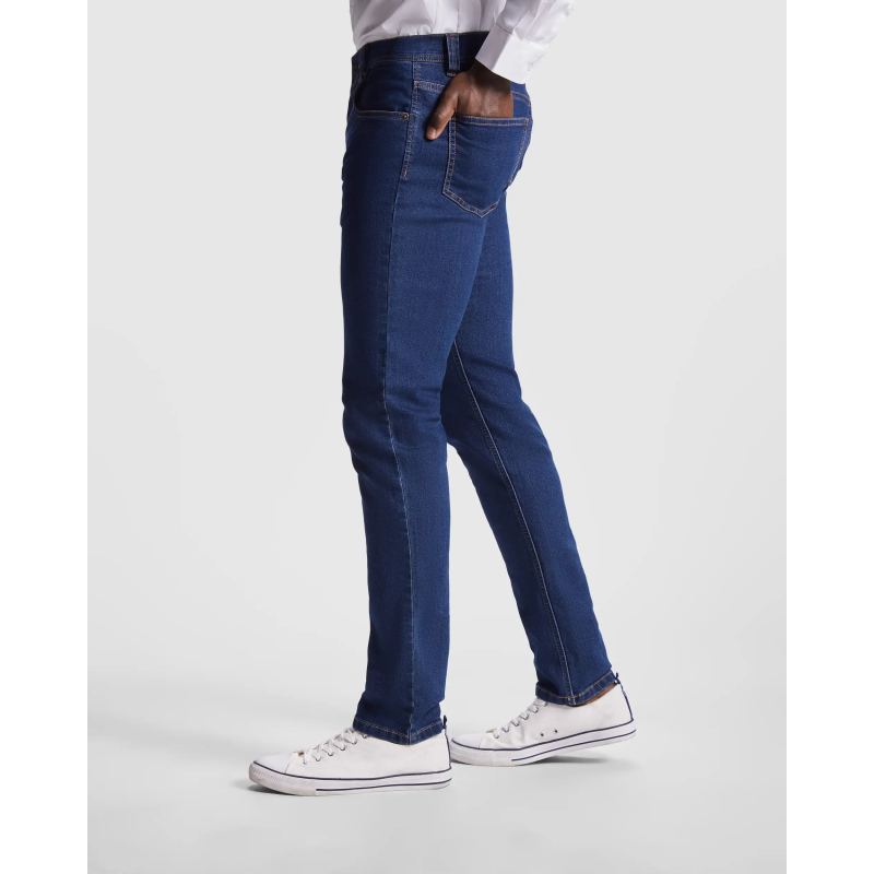 PANTALÓN VAQUERO SEMIENTALLADO PARA HOMBRE