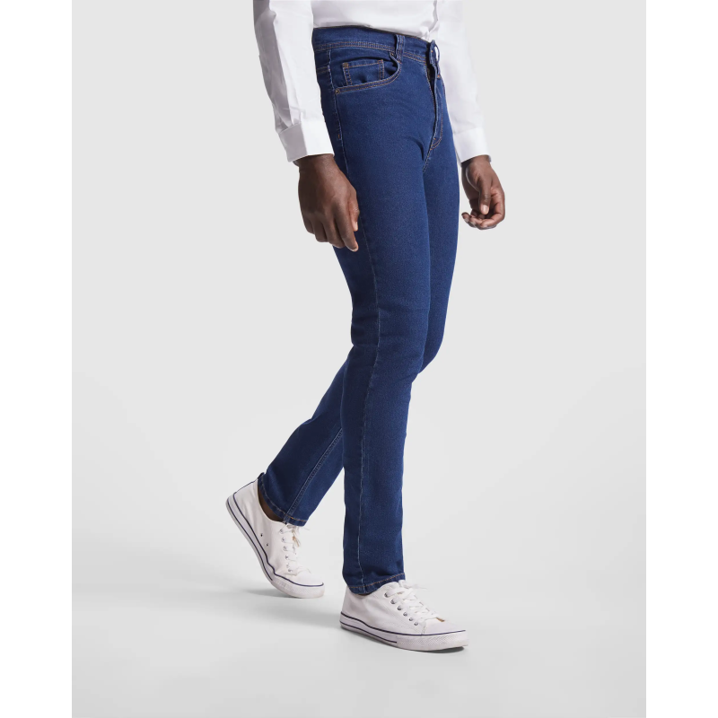 PANTALÓN VAQUERO SEMIENTALLADO PARA HOMBRE