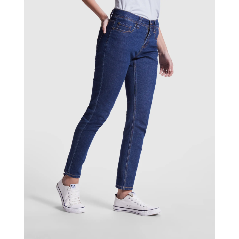PANTALÓN VAQUERO SEMIENTALLADO PARA MUJER