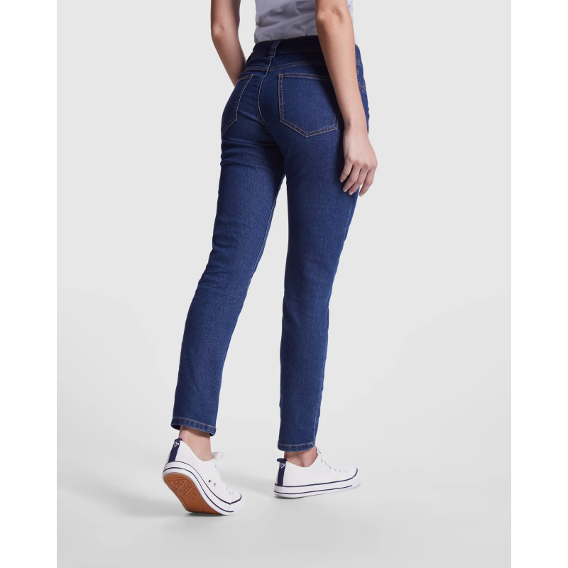 PANTALÓN VAQUERO SEMIENTALLADO PARA MUJER