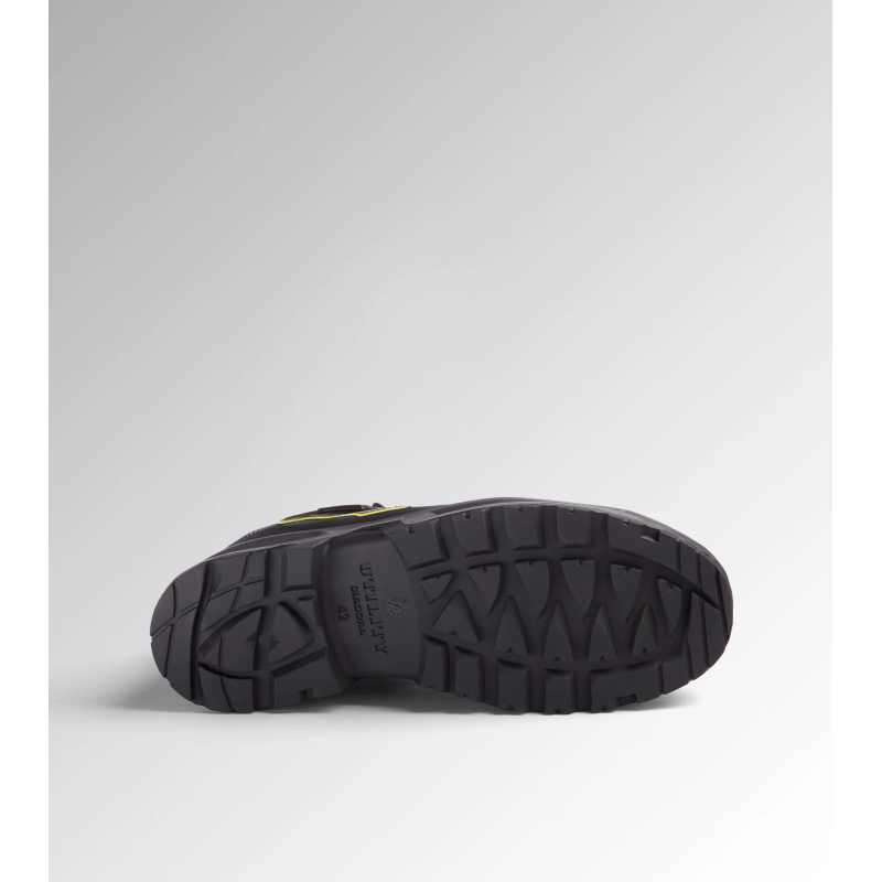 BOTA SPORT SEGURIDAD S7S IMPERMEABLE DIADORA