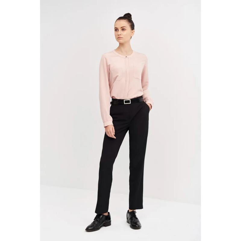 BLUSA CON BOLSILLOS Y CAIDA SUAVE