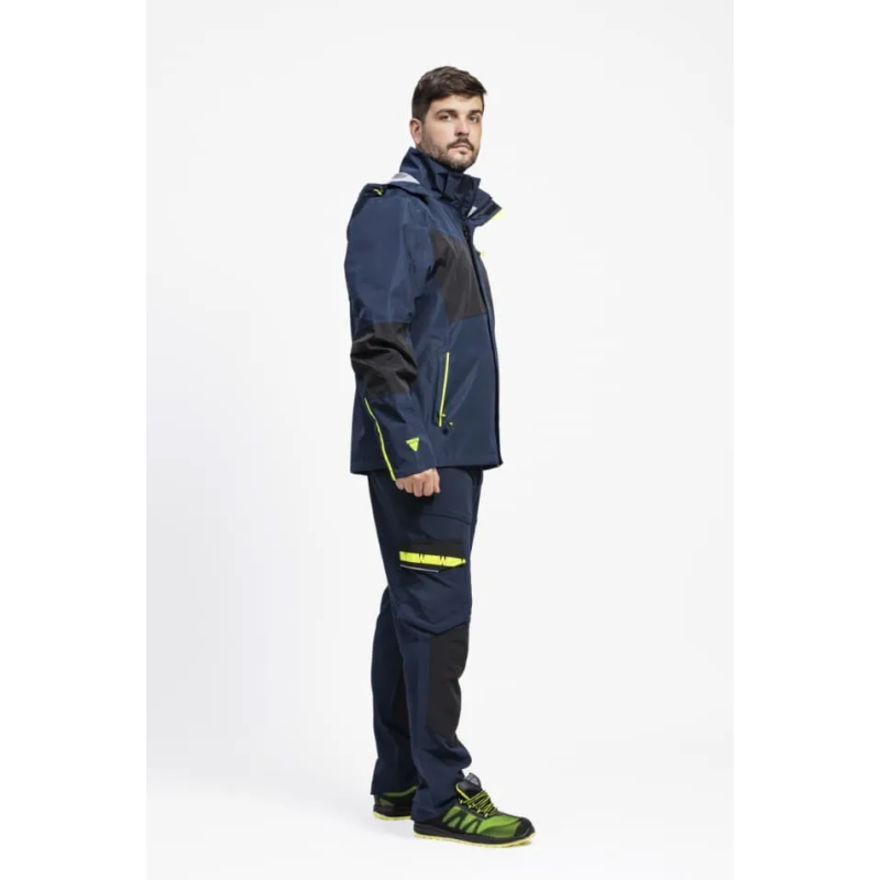 CHAQUETA IMPERMEABLE TRANSPIRABLE CON CAPUCHA