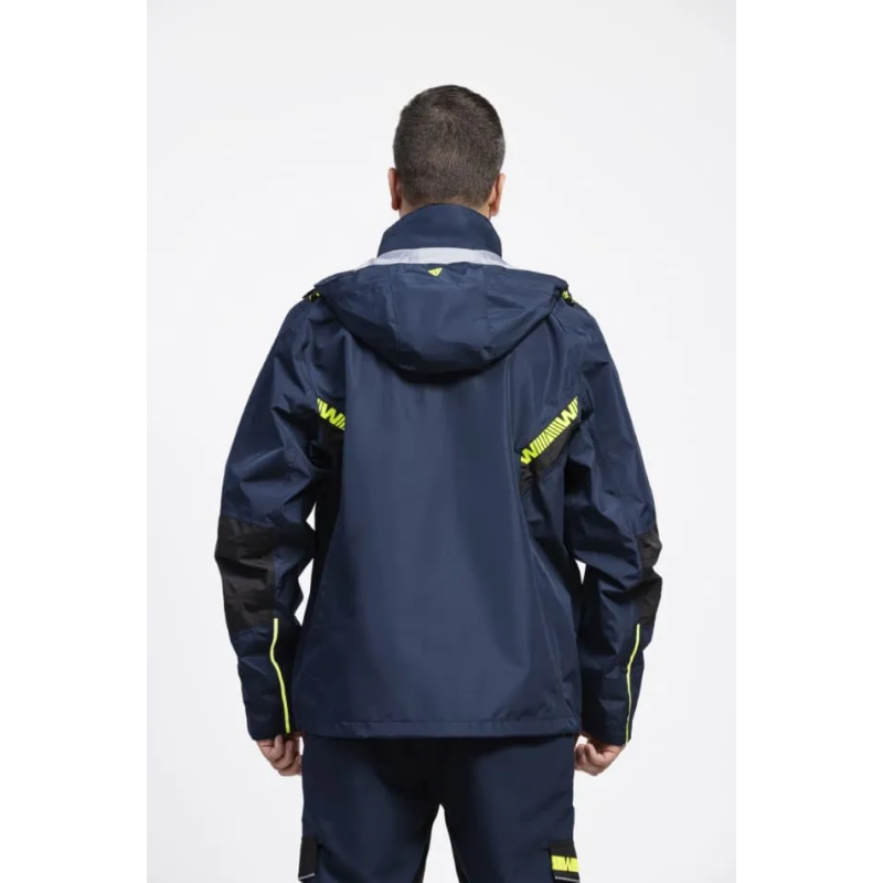 CHAQUETA IMPERMEABLE TRANSPIRABLE CON CAPUCHA