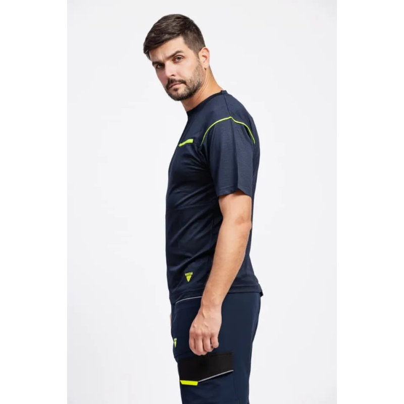 CAMISETA TEJIDO TÉCNICO SECADO RÁPIDO