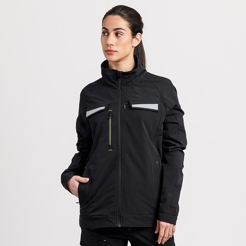 CHAQUETA TÉCNICA LIGERA CORTAVIENTOS