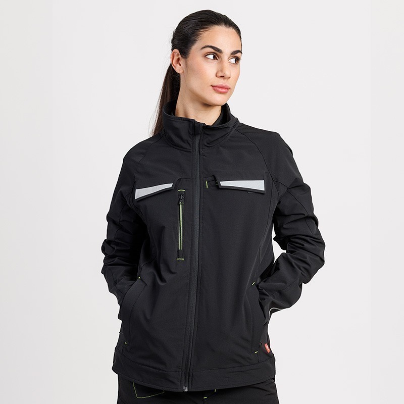 CHAQUETA TÉCNICA LIGERA CORTAVIENTOS