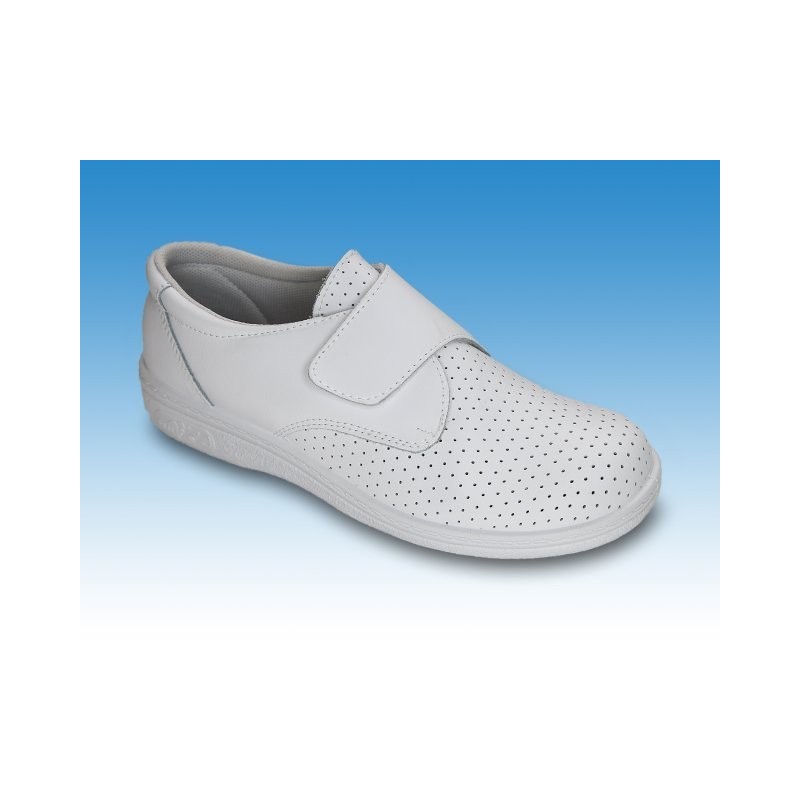 ZAPATO PIEL PERFORADO VELCRO