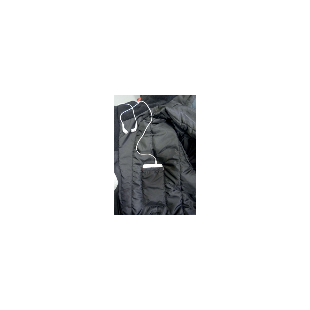 PARKA DE POLIESTER IMPERMEABLE