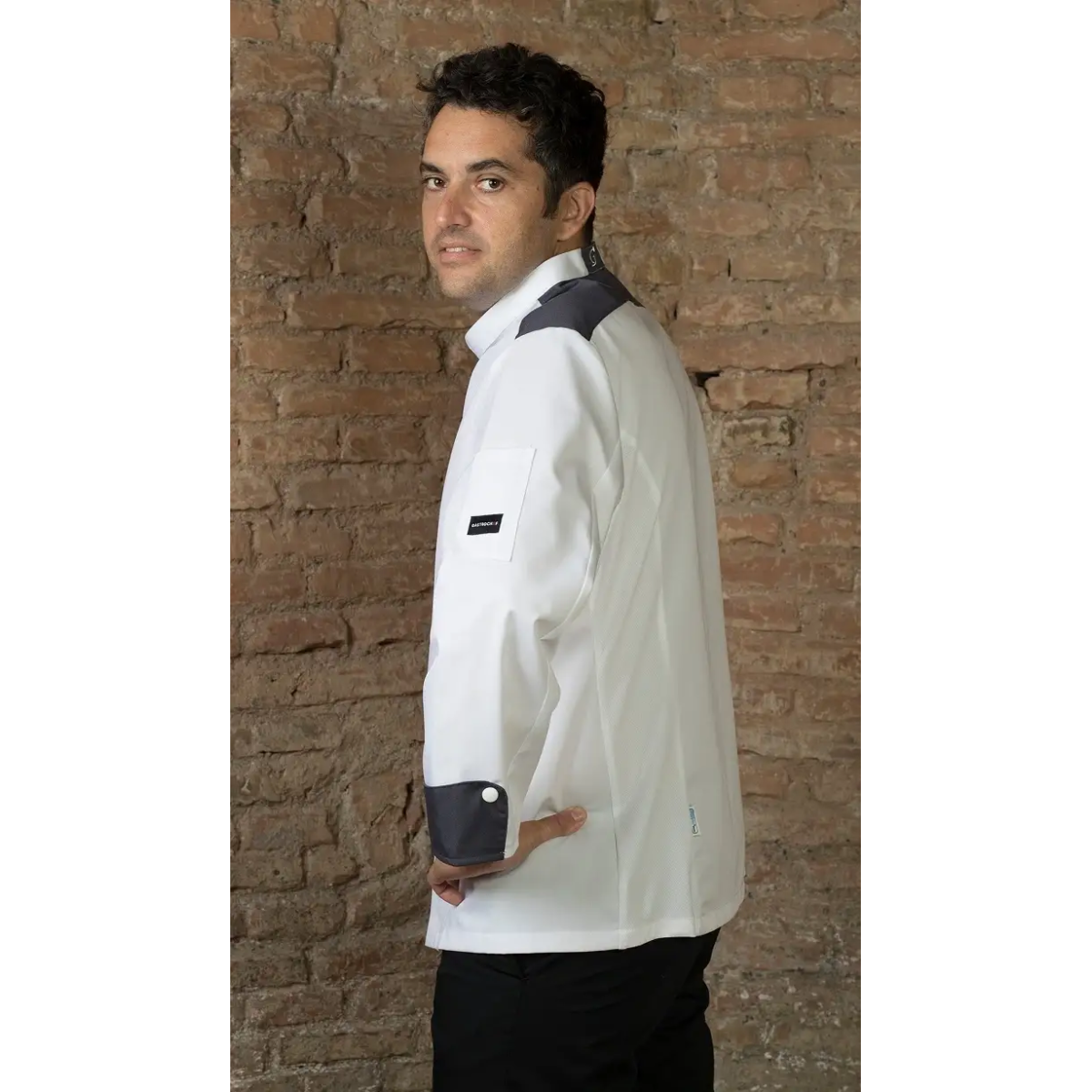 CHAQUETA CUELLO MAO HOMBRO MANGA CONTRASTE