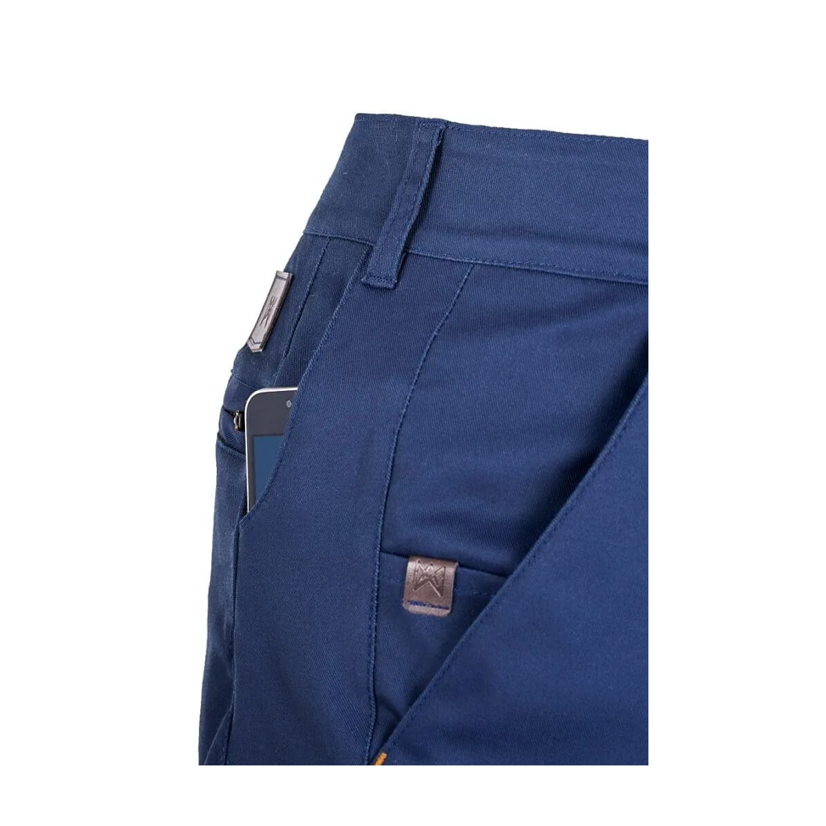 PANTALÓN TIPO CHINO SLIM FIT