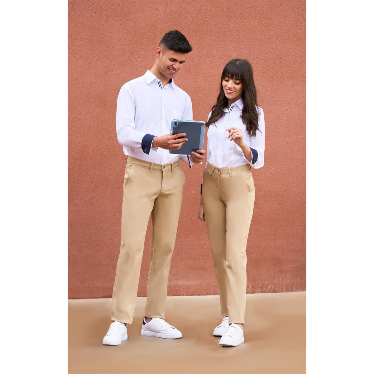 PANTALÓN CHINO MUJER STRETCH COMERCIO