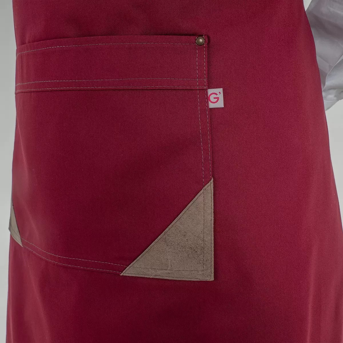 DELANTAL CON PETO CAMARERO UNISEX