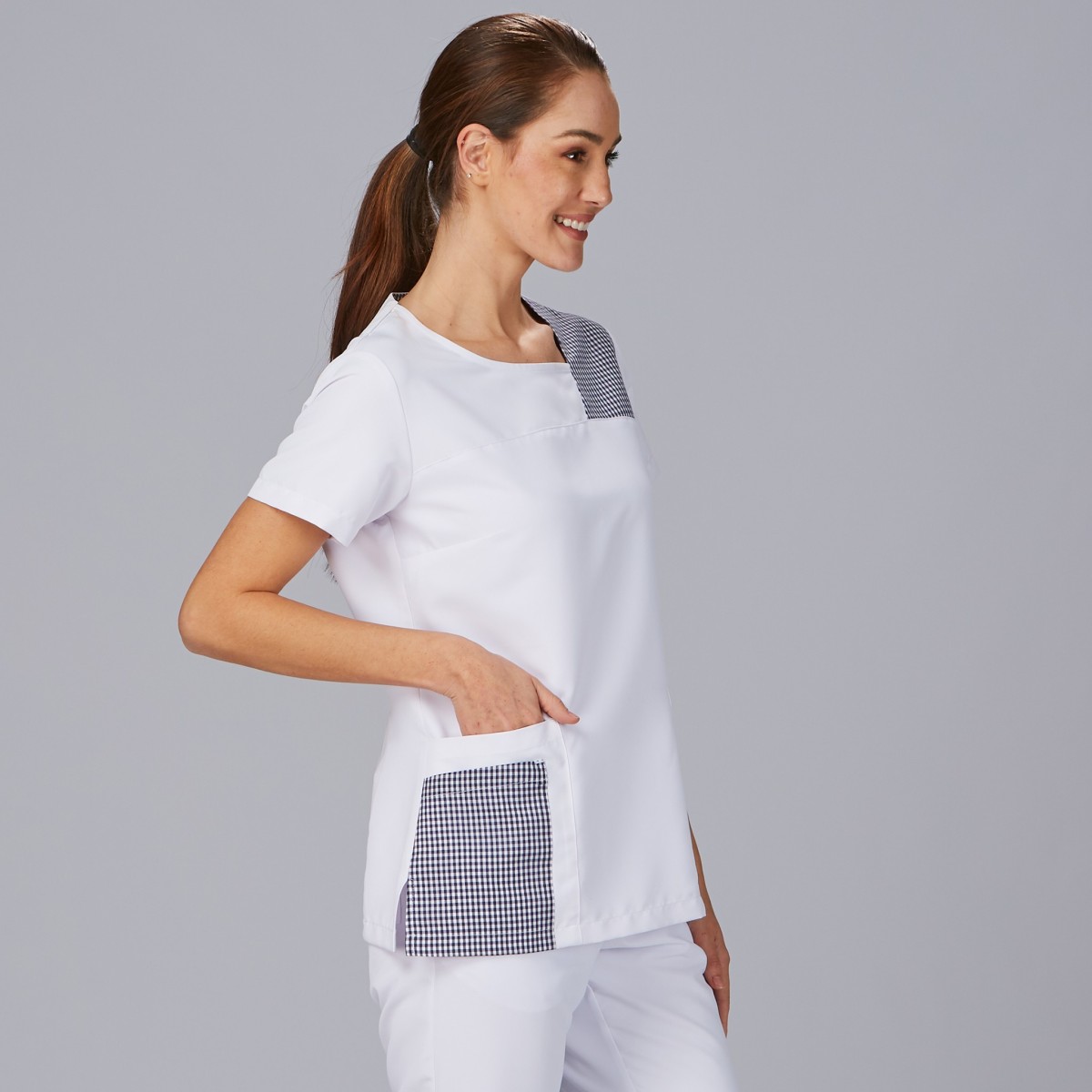BLUSA MUJER CERRADA 100% POLIÉSTER