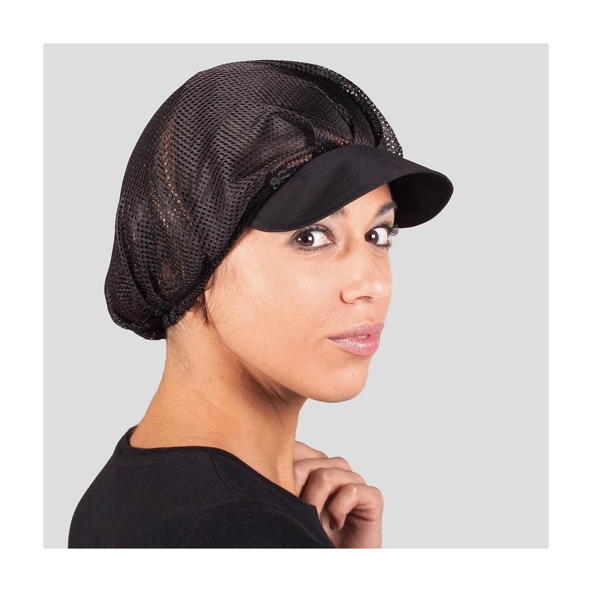 GORRA UNISEX REJILLA Y VICERA A COLOR