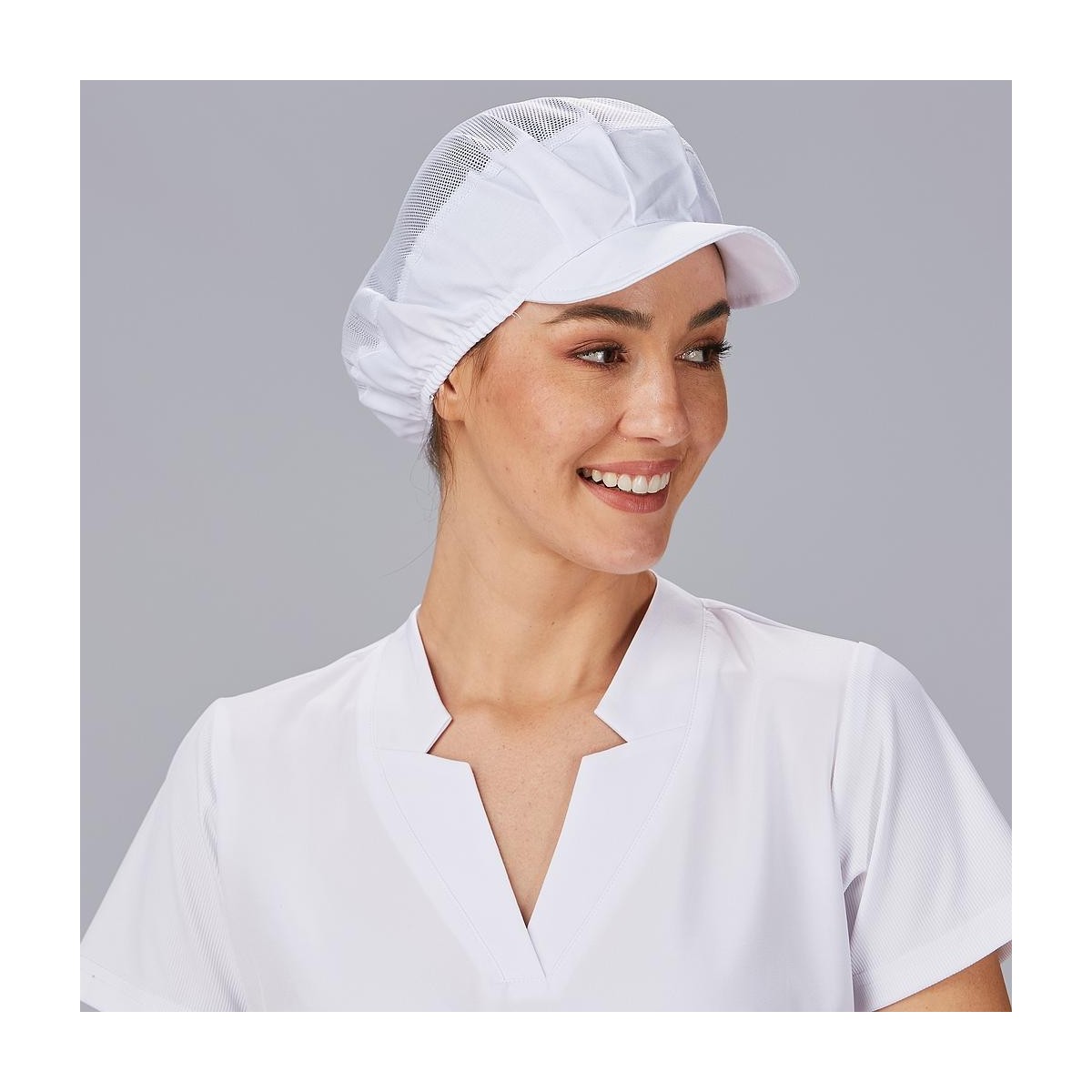 GORRA UNISEX REJILLA Y VISERA RIGIDA 35% ALGODÓN