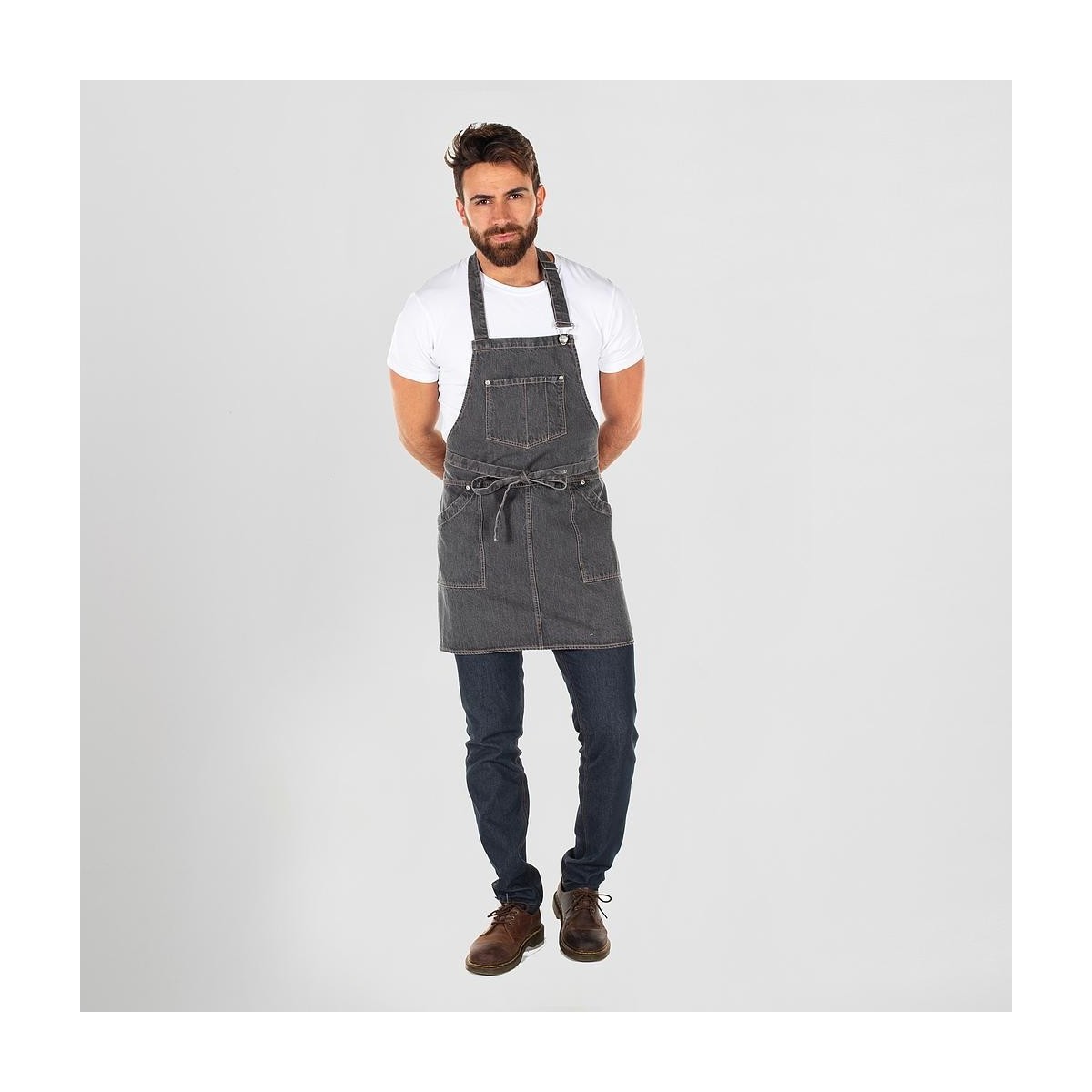 DELANTAL CON PETO DENIM PRO