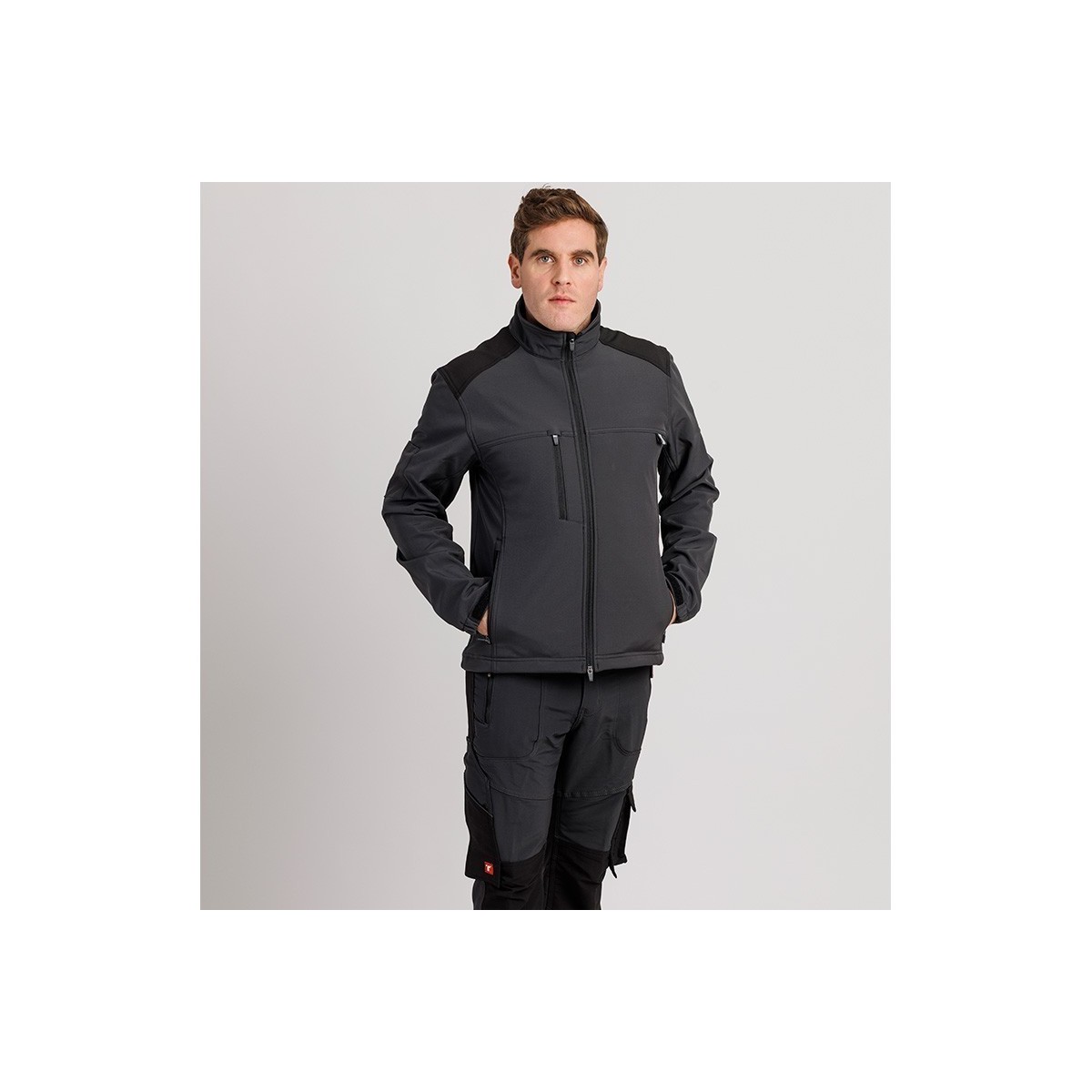 CHAQUETA SOFTSHELL RESISTENTE LLUVIA FORRO POLAR