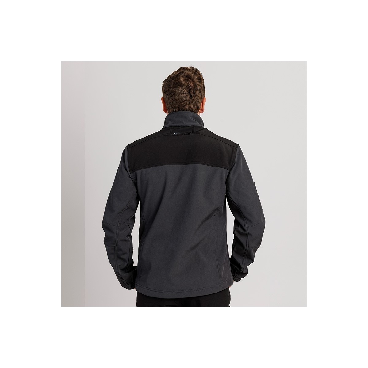 CHAQUETA SOFTSHELL RESISTENTE LLUVIA FORRO POLAR