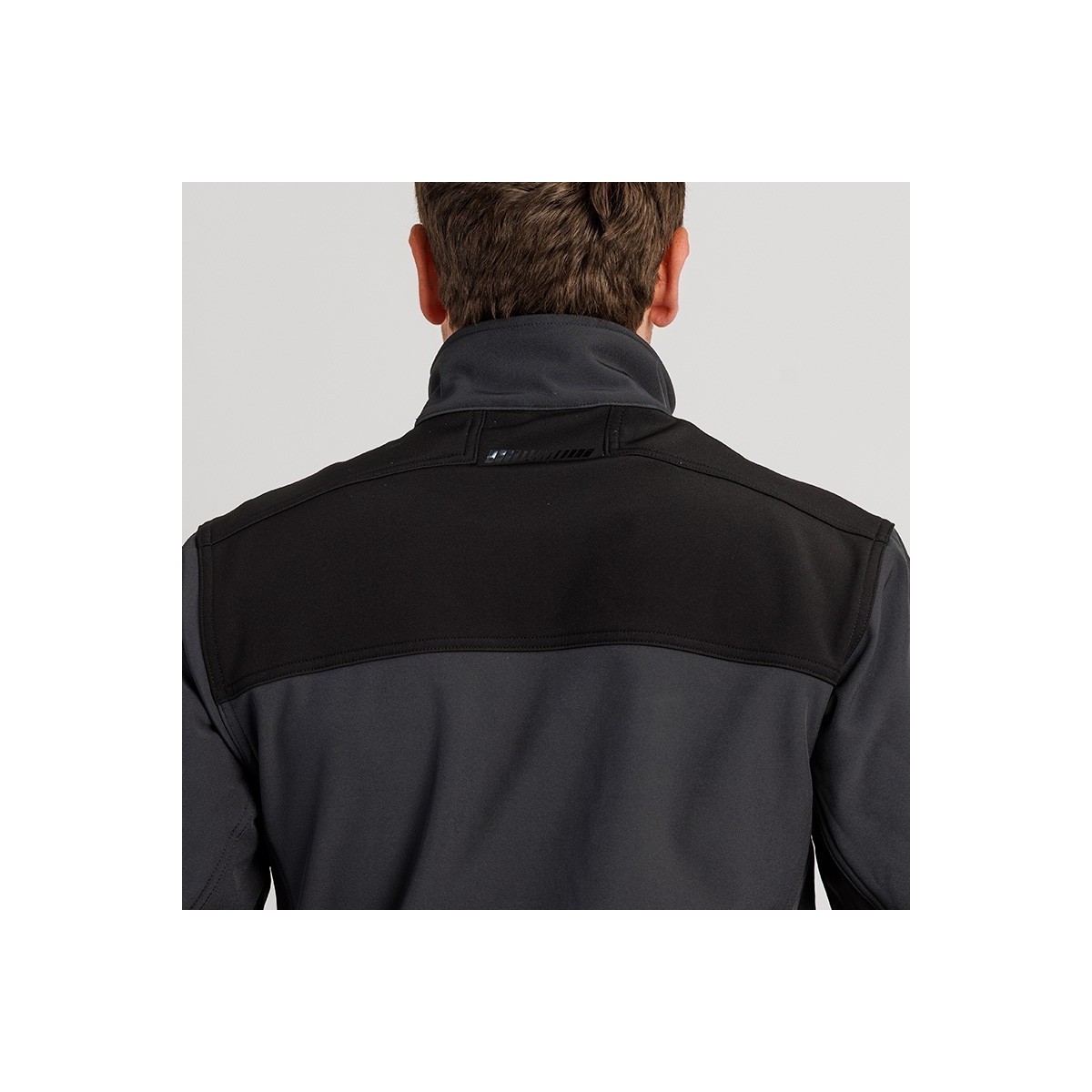 CHAQUETA SOFTSHELL RESISTENTE LLUVIA FORRO POLAR