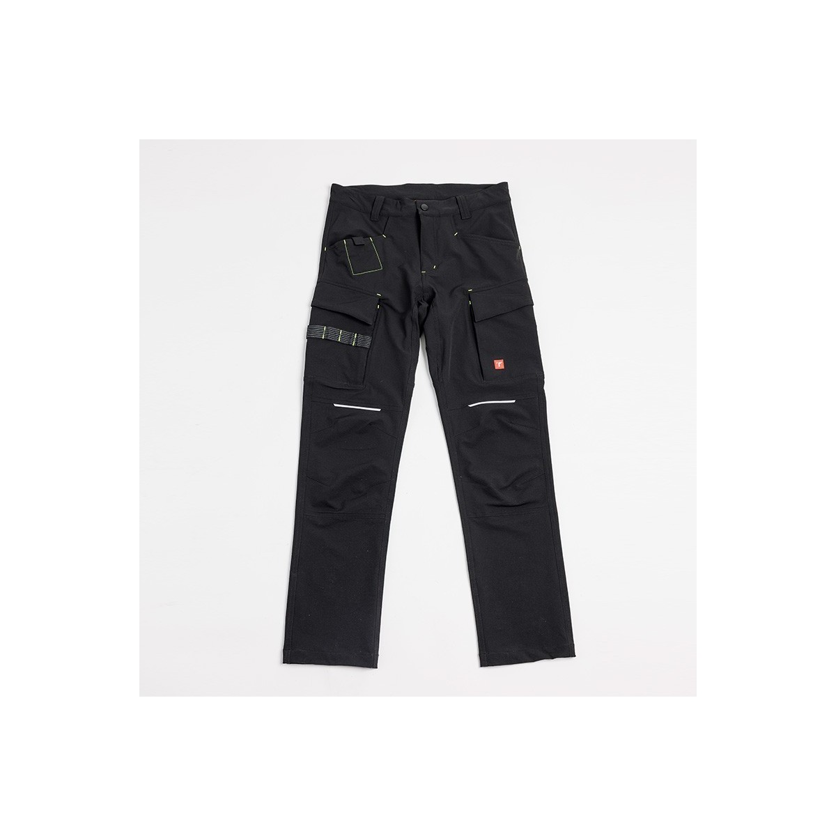 PANTALÓN TÉCNICO MULTIBOLSILLOS CORTAVIENTOS HIDRÓFUGO